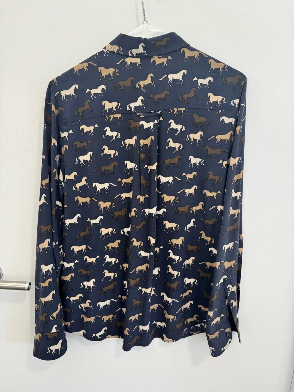 Rails Kate Horse Print Button-Down Shirt | Navy | Size Small | Equestrian Print